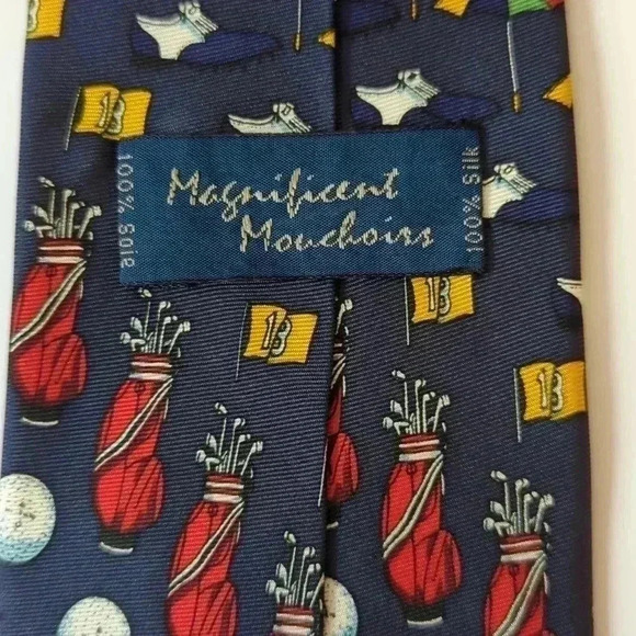 Magnificent Mouchoir 100% silk gold themed - Picture 3 of 3